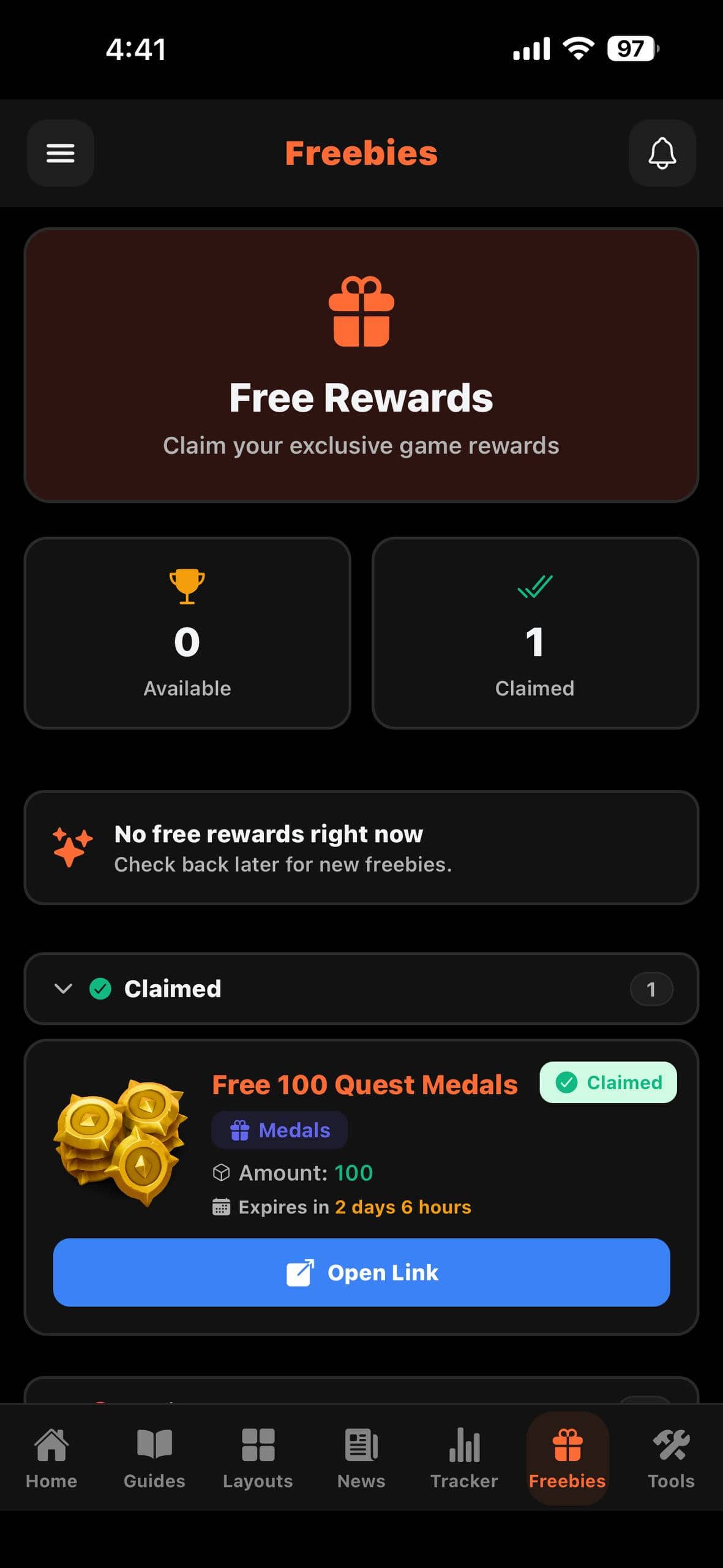 Clash Companion freebies screen with available, claimed, and expired rewards